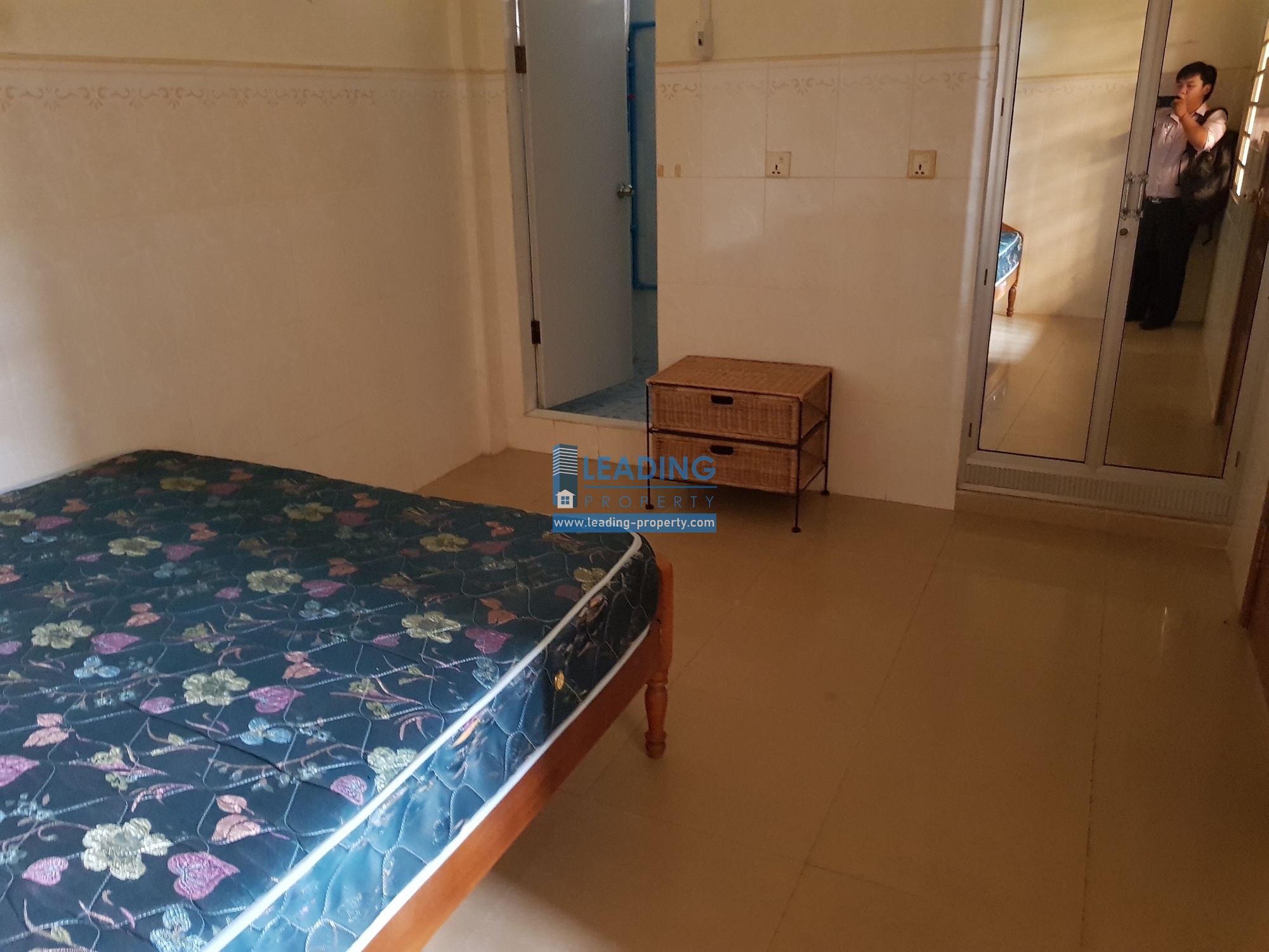 N607 - 2 BEDROOMS - TOUL TOM PONG